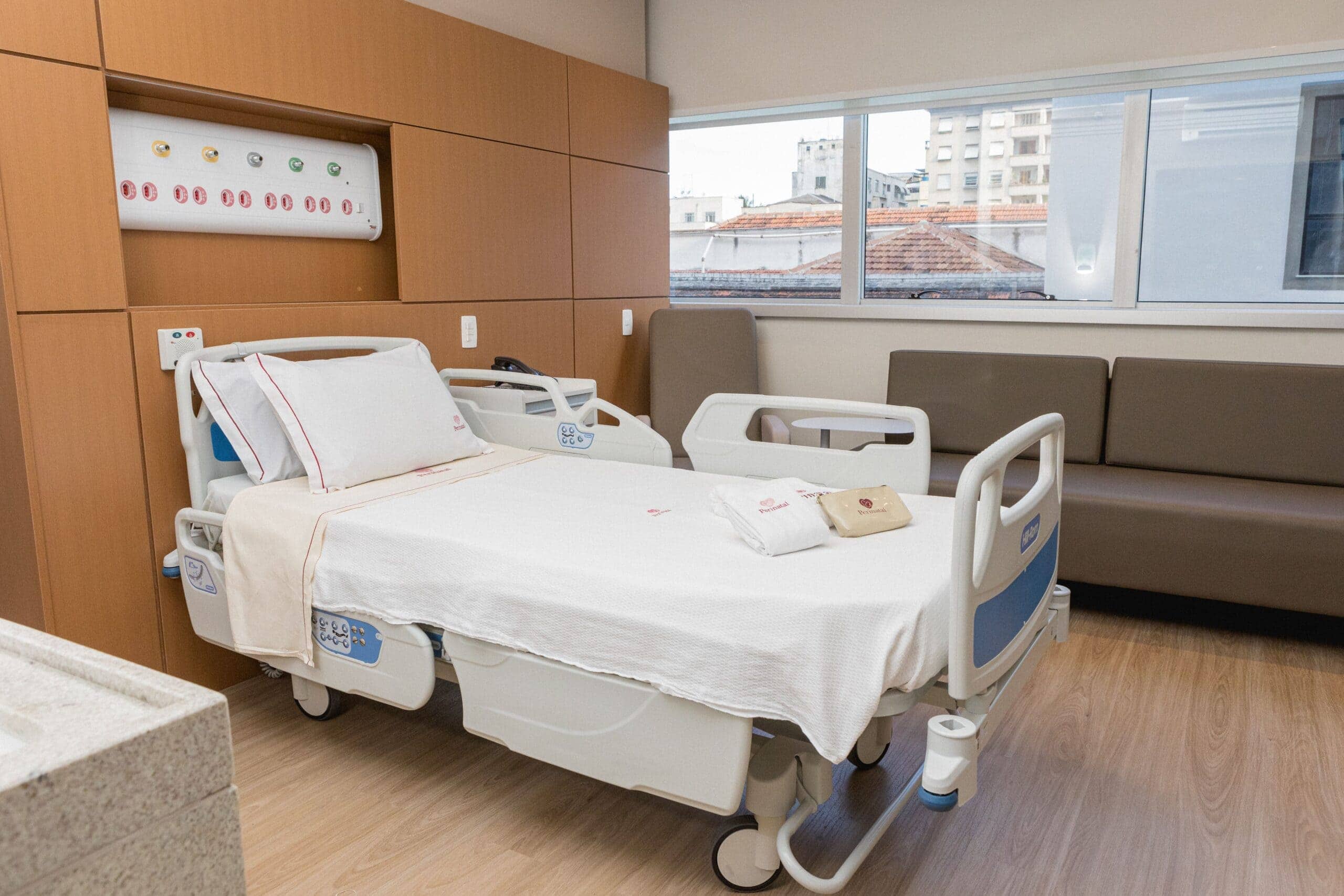 Quarto Suíte da Maternidade Perinatal Glória D'Or